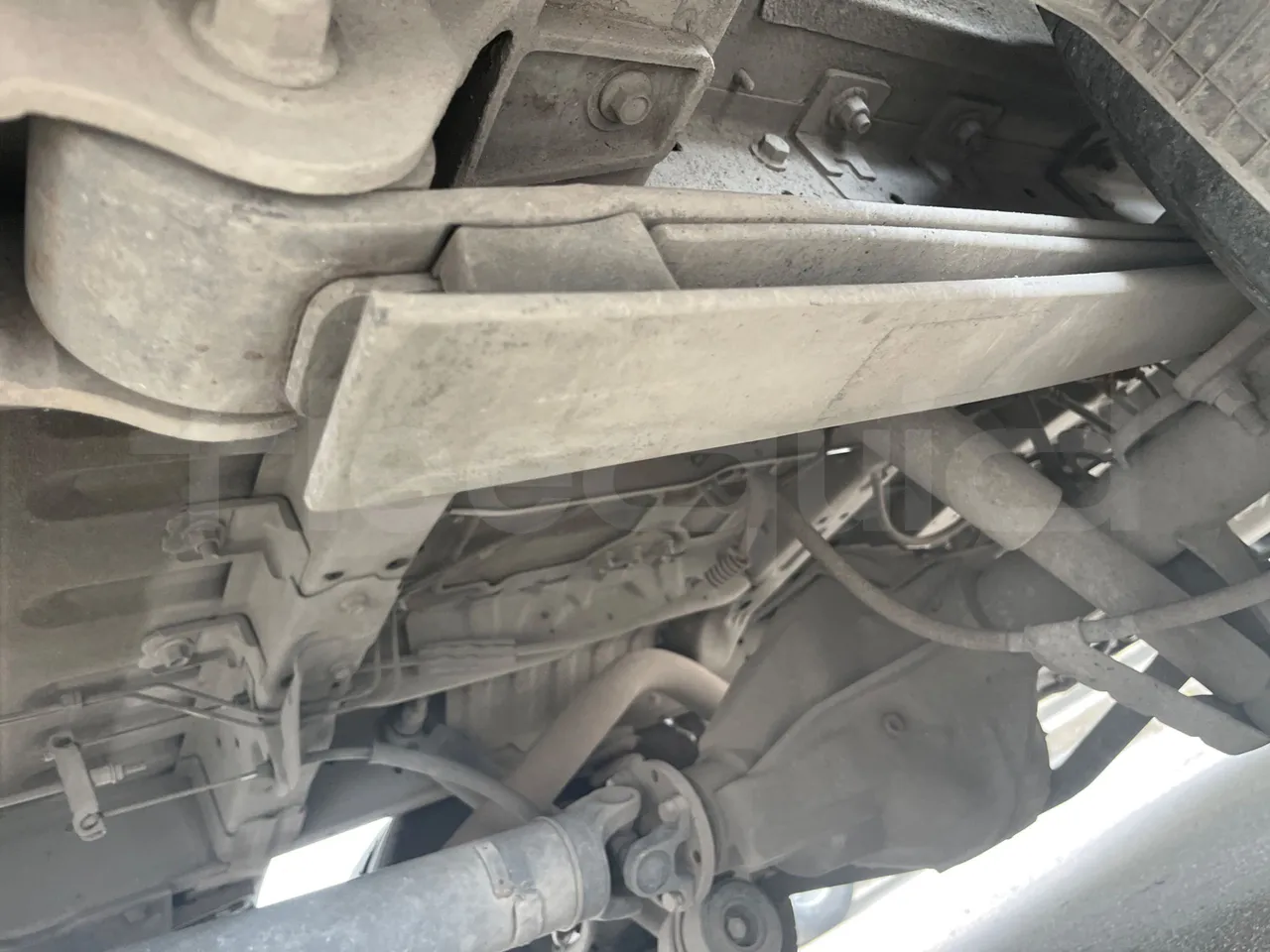 Ford Transit FBD - Euro 6 - 125 kW - 6.704 mt - axel 2 air springs 2 right