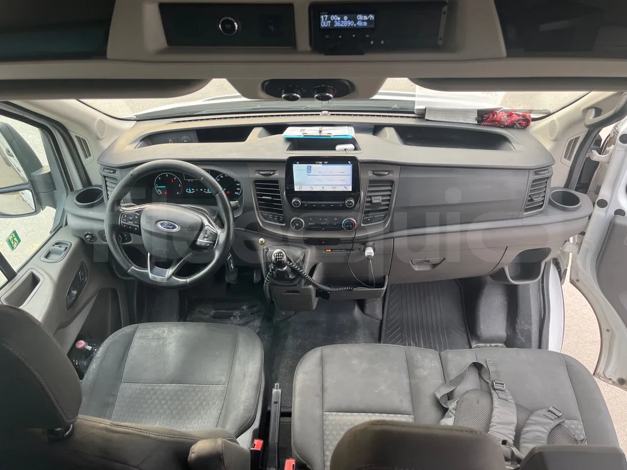 Ford Transit FBD - Euro 6 - 125 kW - 6.704 mt - buttons panels on