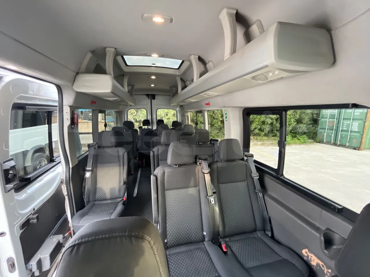 Ford Transit FBD - Euro 6 - 125 kW - 6.704 mt - interior reverse seats driver height