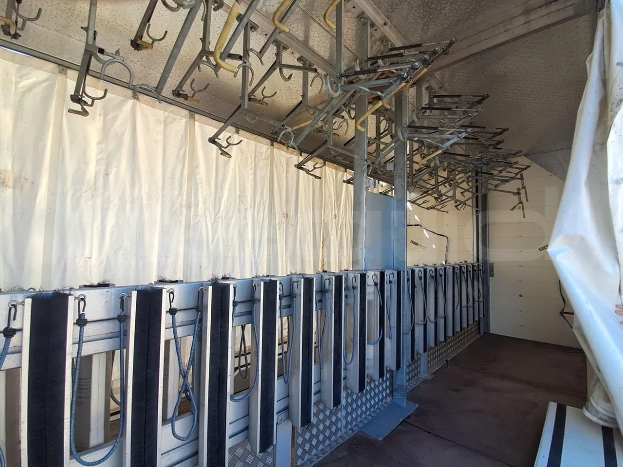 Harbeck Franz 0200TA Rimorchio - 7.500m - interior reverse seats driver height