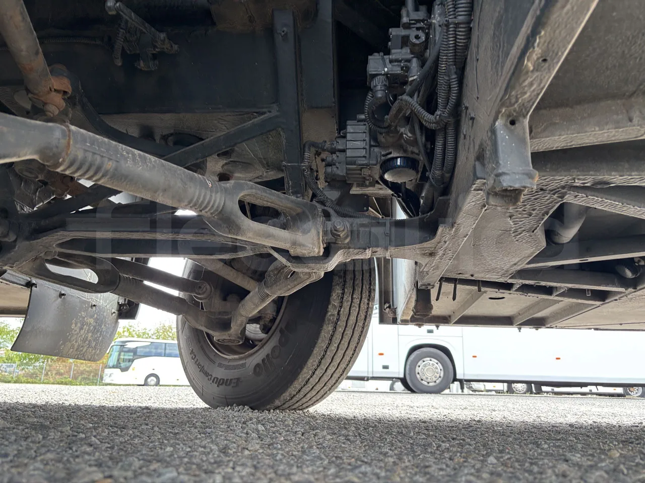 Setra S516 - First Axle Right Side