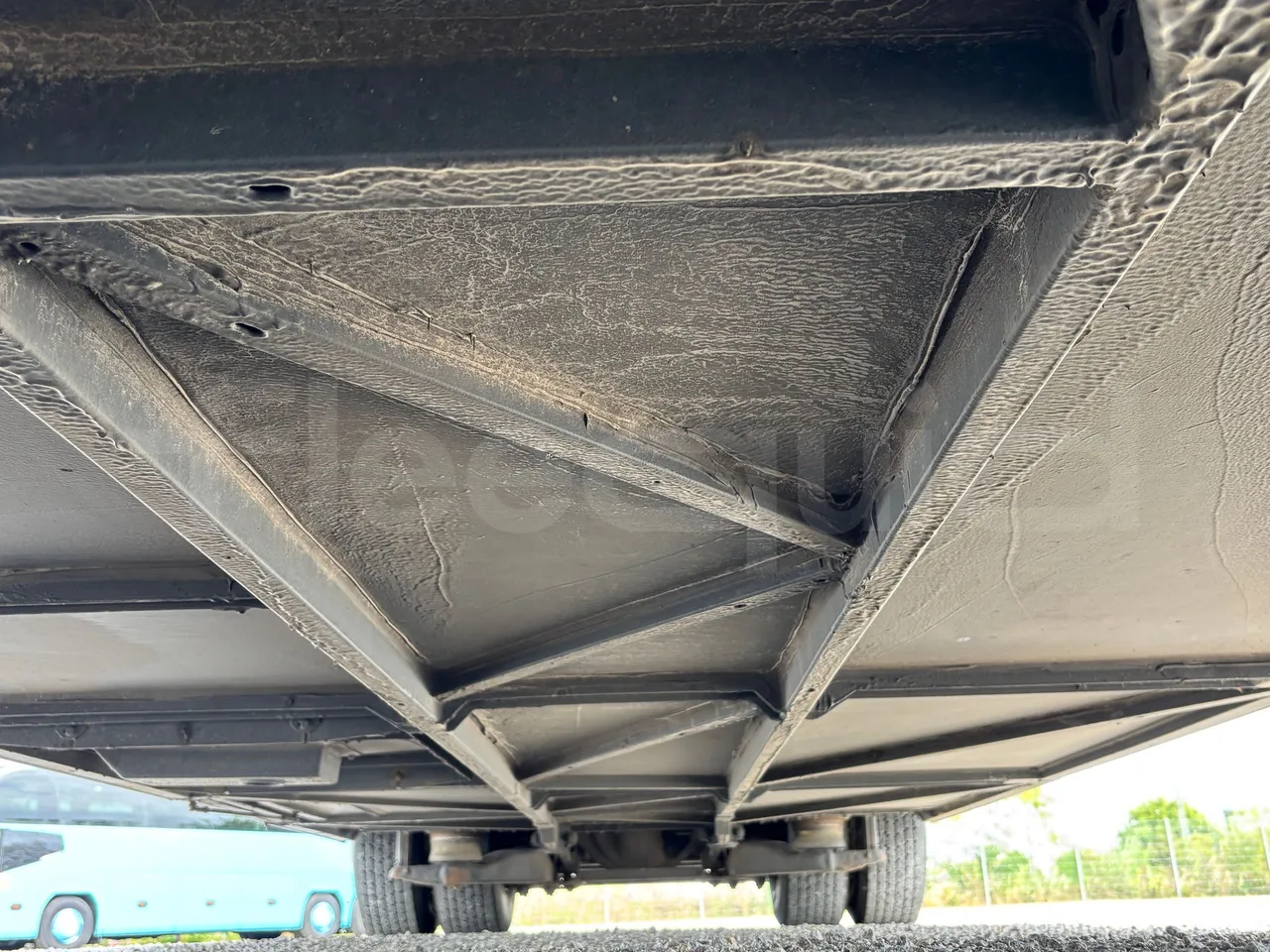 Setra S516 - Central Undercarriage