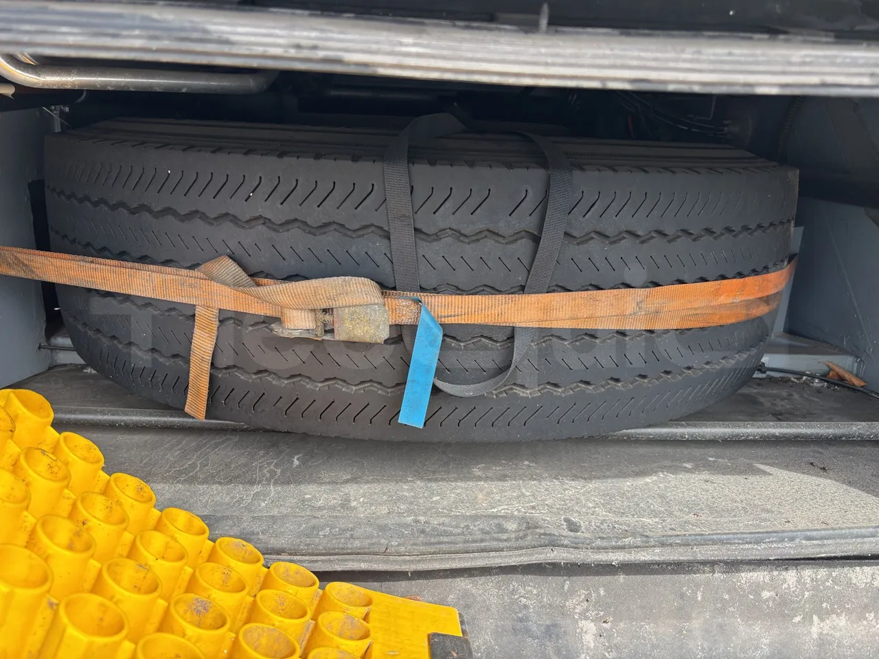 Setra S516 - Spare Tyre