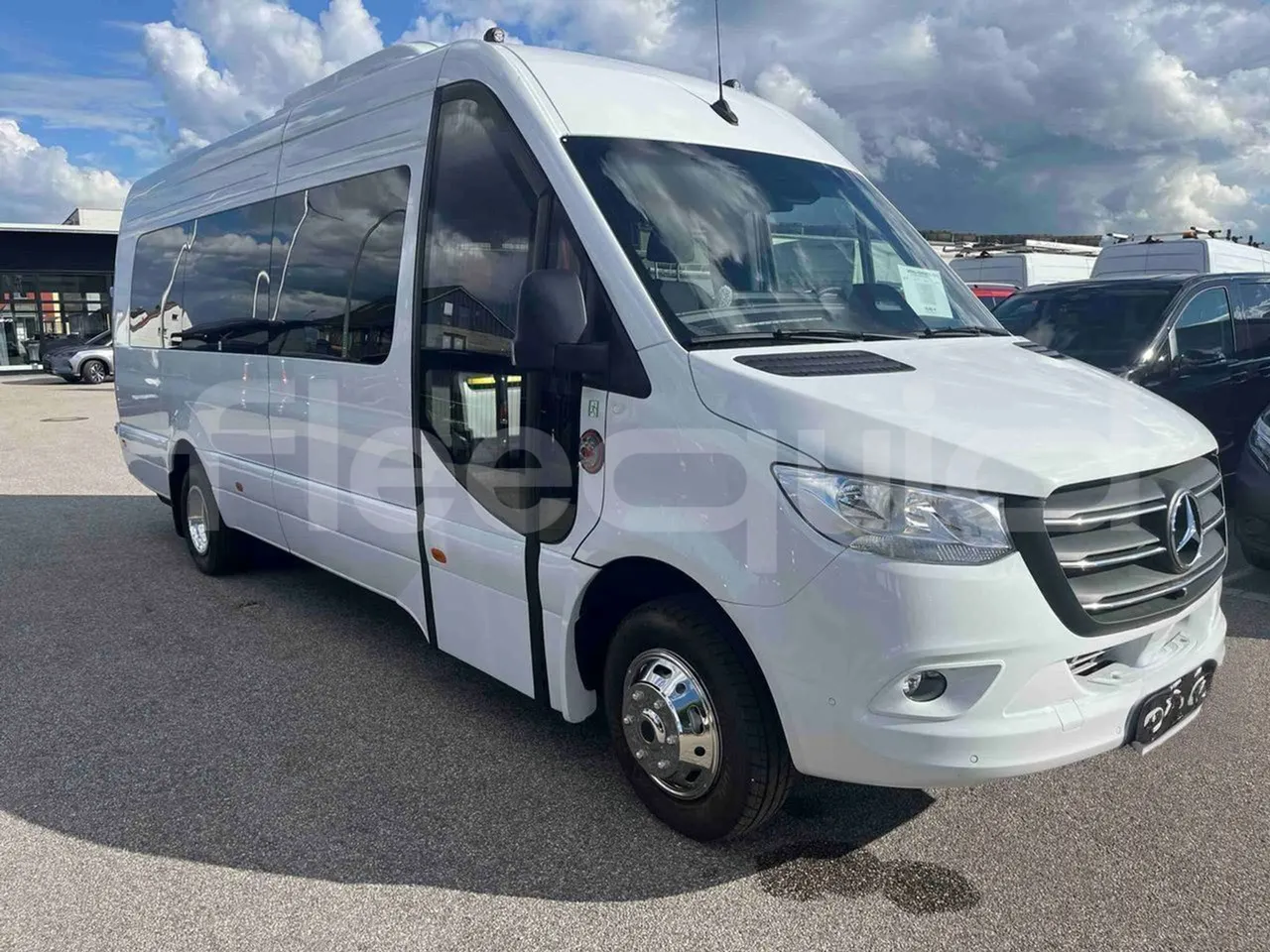 Mercedes-Benz Sprinter - Base cover photo