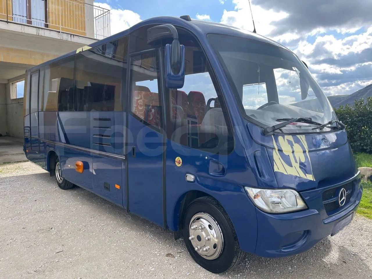 Mercedes-Benz MB 818 S SITCAR TR1 - Euro4 - 130kW - 7.640mt - 3/4 front right doors