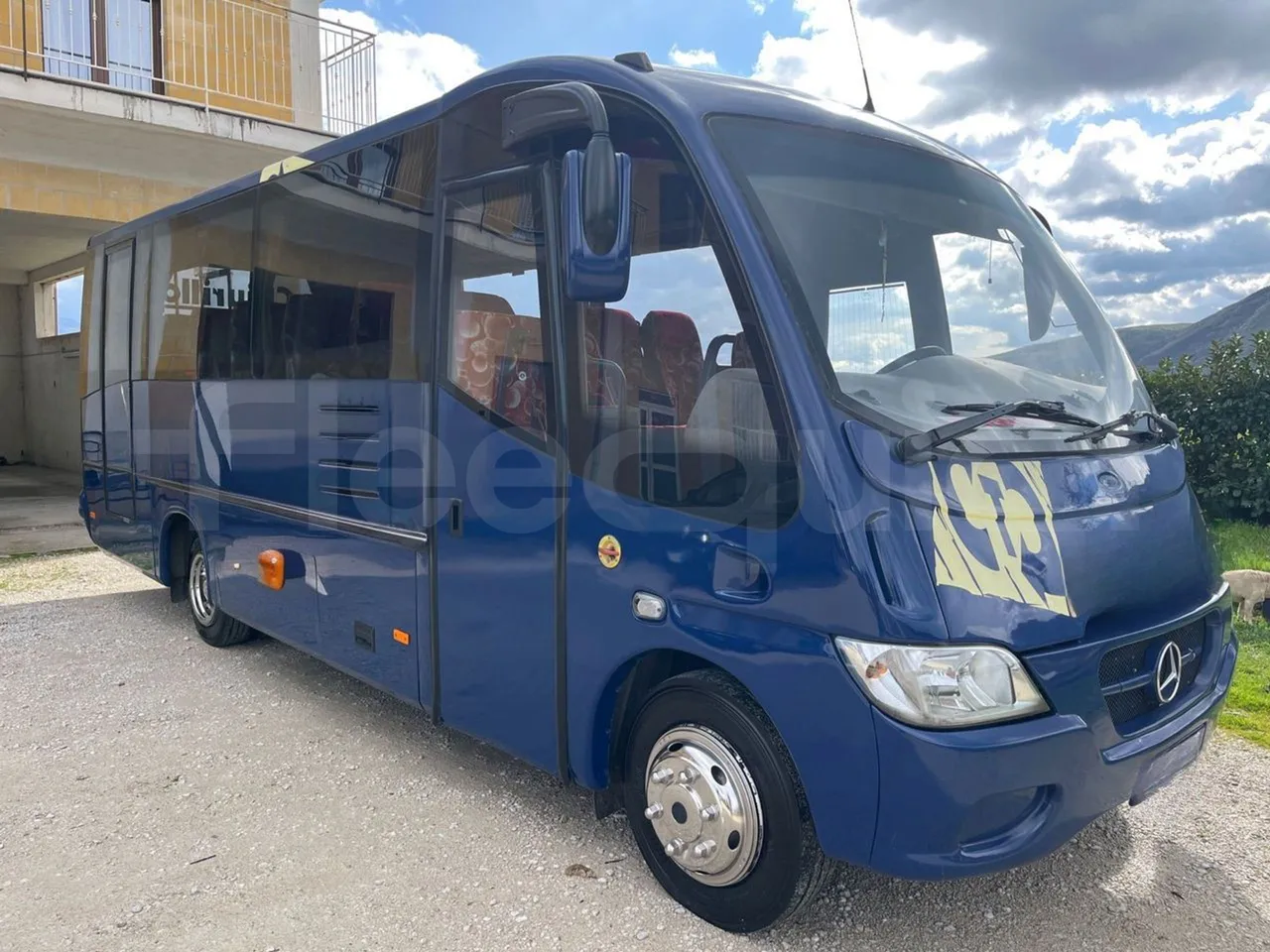 Mercedes-Benz MB 818 S SITCAR TR1 - Euro4 - 130kW - 7.640mt - Base cover photo