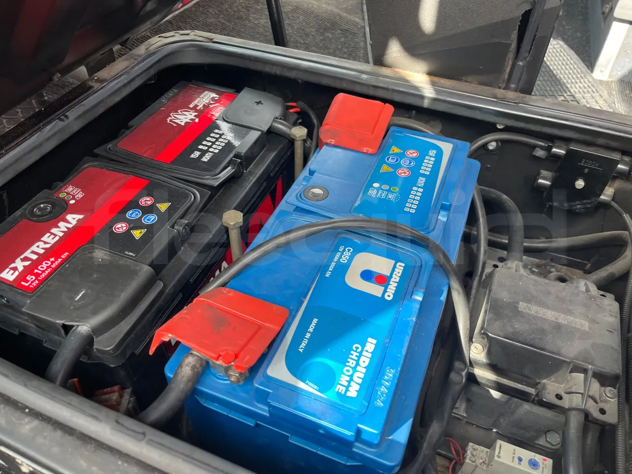 Mercedes-Benz MB 818 S SITCAR TR1 - Euro4 - 130kW - 7.640mt - external compartments photo