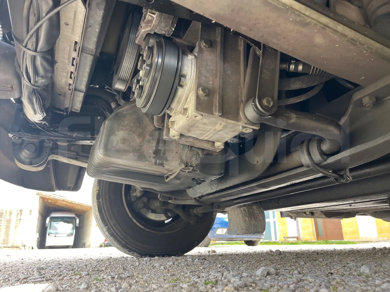 Mercedes-Benz MB 818 S SITCAR TR1 - Euro4 - 130kW - 7.640mt - front axle right side