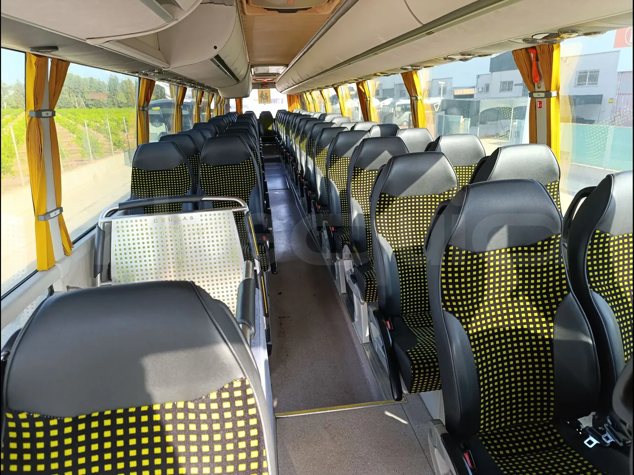 Beulas Man Glory HOC 24.480/ Euro5 - 353 Kw - 13.9 Mt - interior reverse seats driver height (mandatory for bus to scrap)