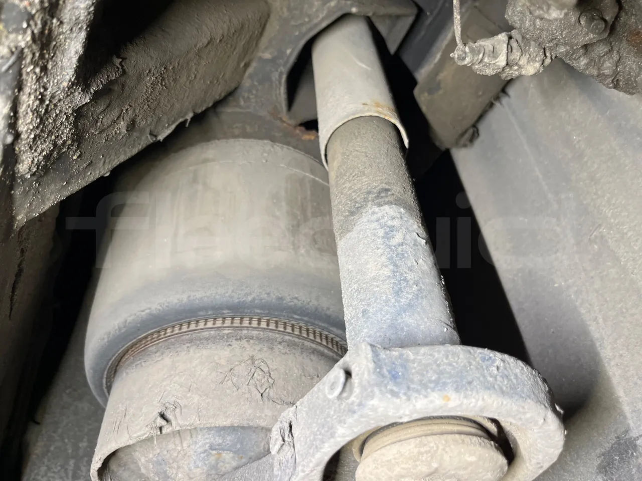 Mercedes-Benz Conecto 628B02.BD1GKEB/ Euro 6 - 265 Kw - 17.956 Mt - axel 2 air springs 1 right