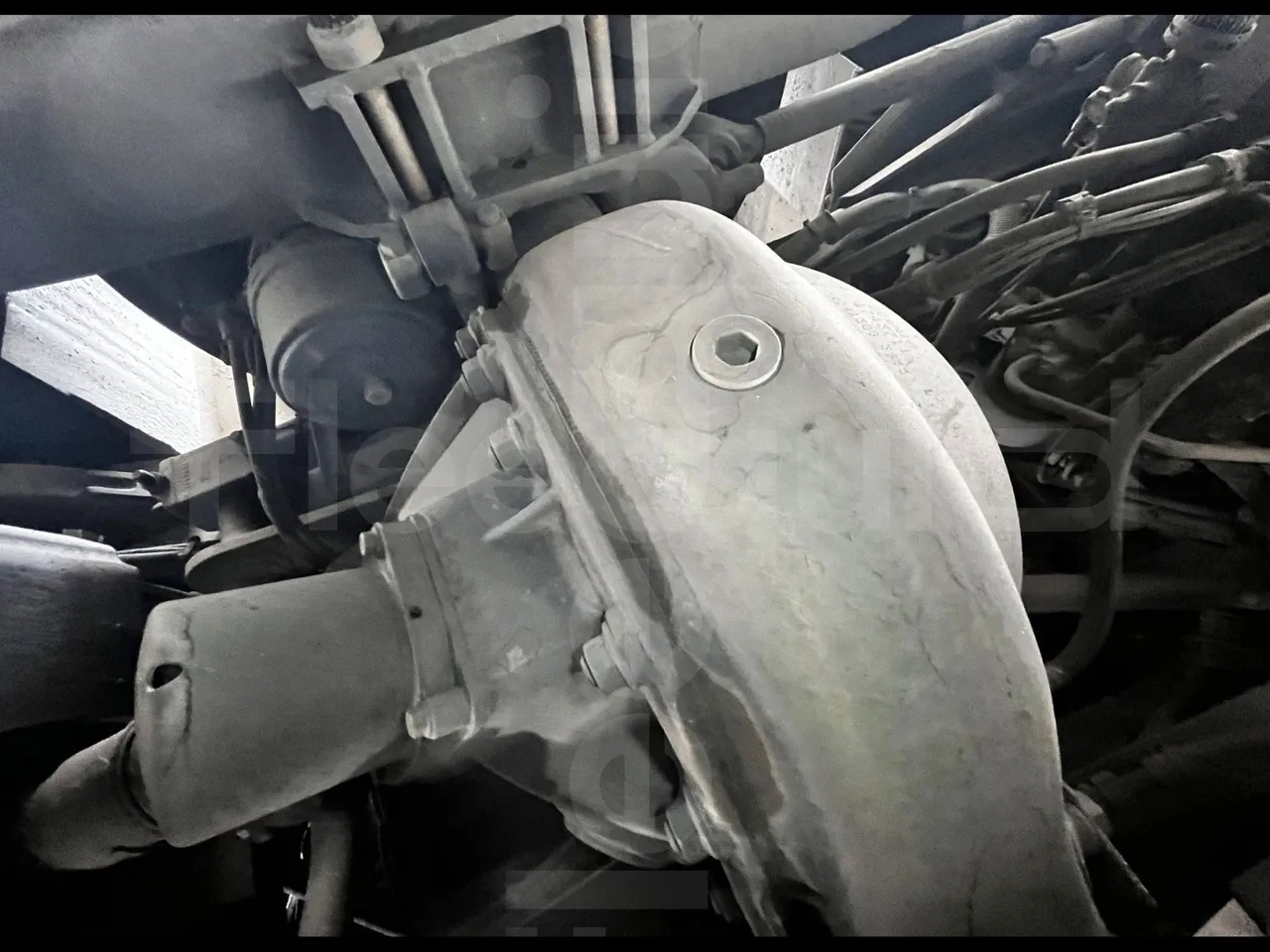 Scania Irizar 1613.37/ Euro 6  - 331 Kw - 12.92 Mt - differential photo