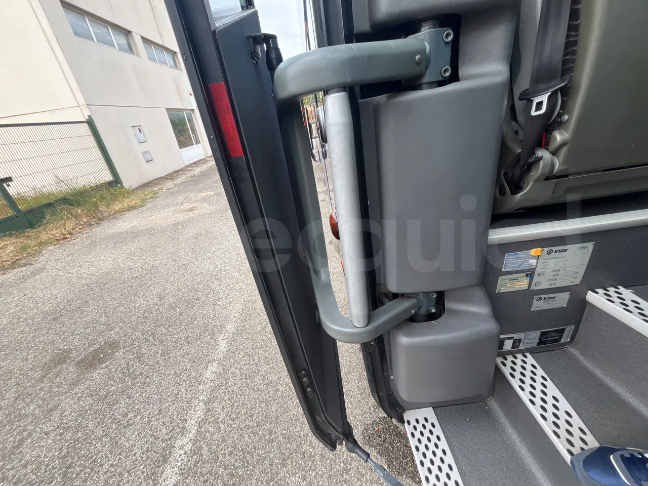 Scania Irizar 1613.37/ Euro 6  - 331 Kw - 12.92 Mt - door mechanism photo
