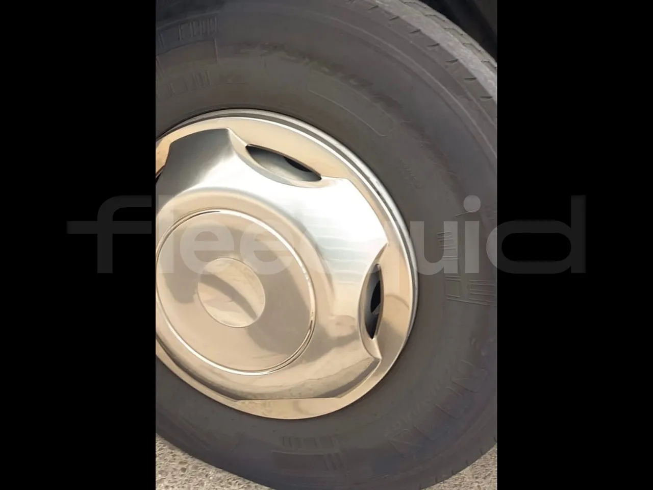 Scania Irizar 1613.37/ Euro 6  - 331 Kw - 12.92 Mt - tread condition second axle tires right