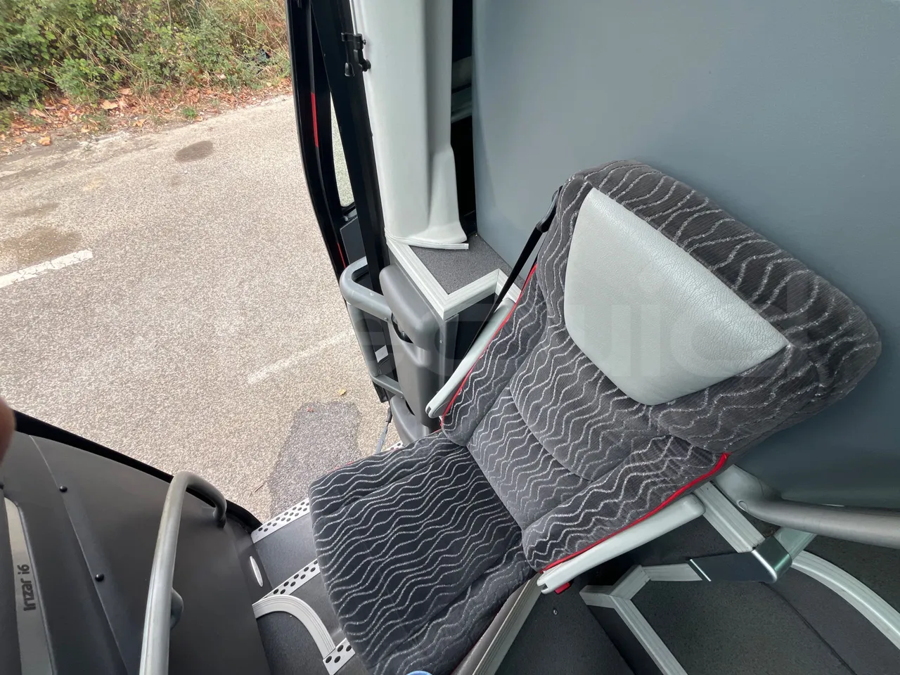 Scania Irizar 1613.37/ Euro 6  - 331 Kw - 12.92 Mt - hostess seat photo
