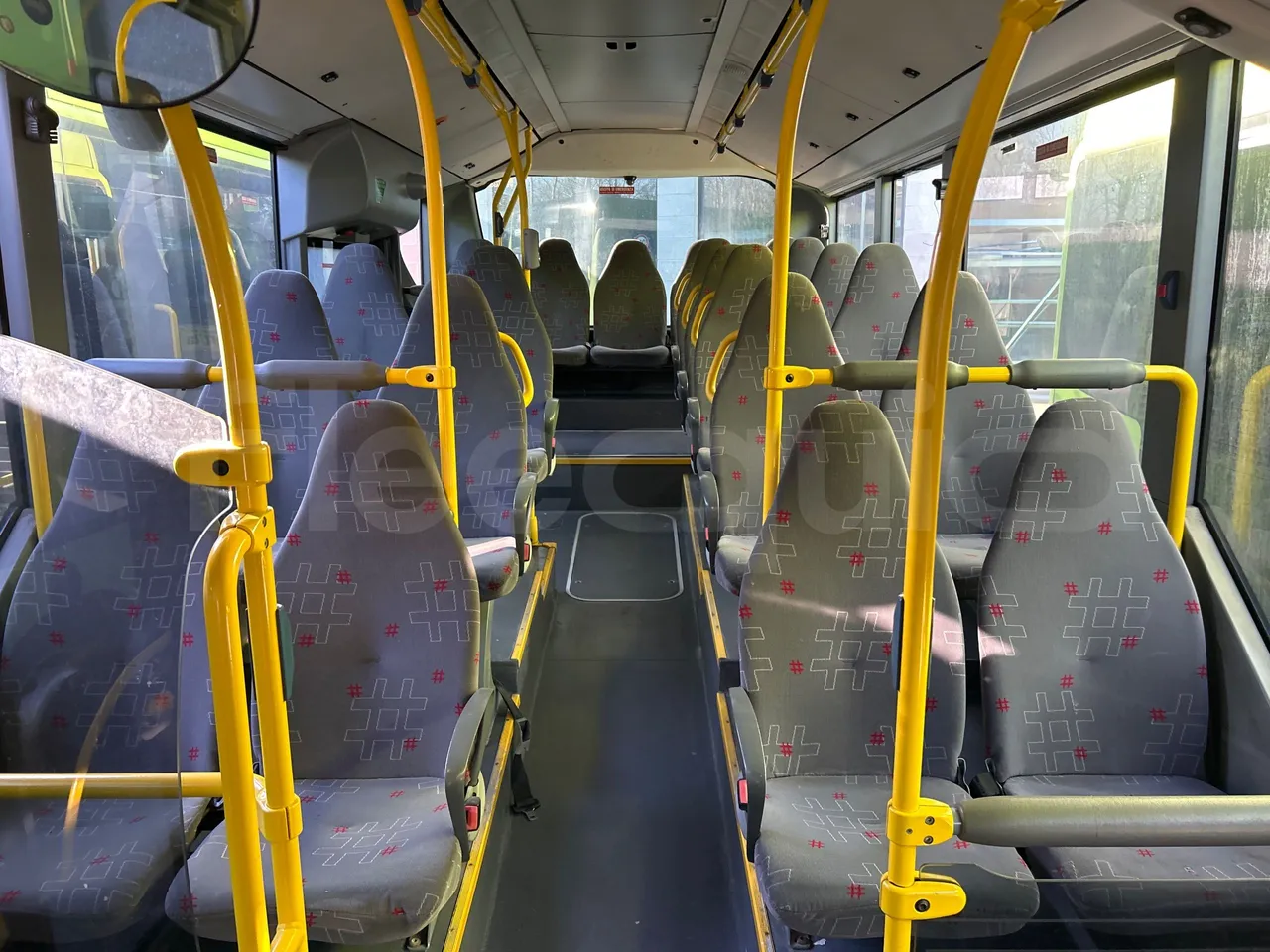 Mercedes-Benz Citaro O 530 LE - Euro5 - 220kW - 13.057mt - reverse view middle aisle