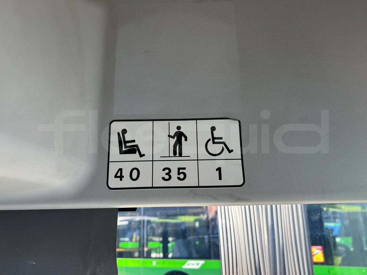 Mercedes-Benz Citaro O 530 LE - Euro5 - 220kW - 13.057mt - seat plate photo