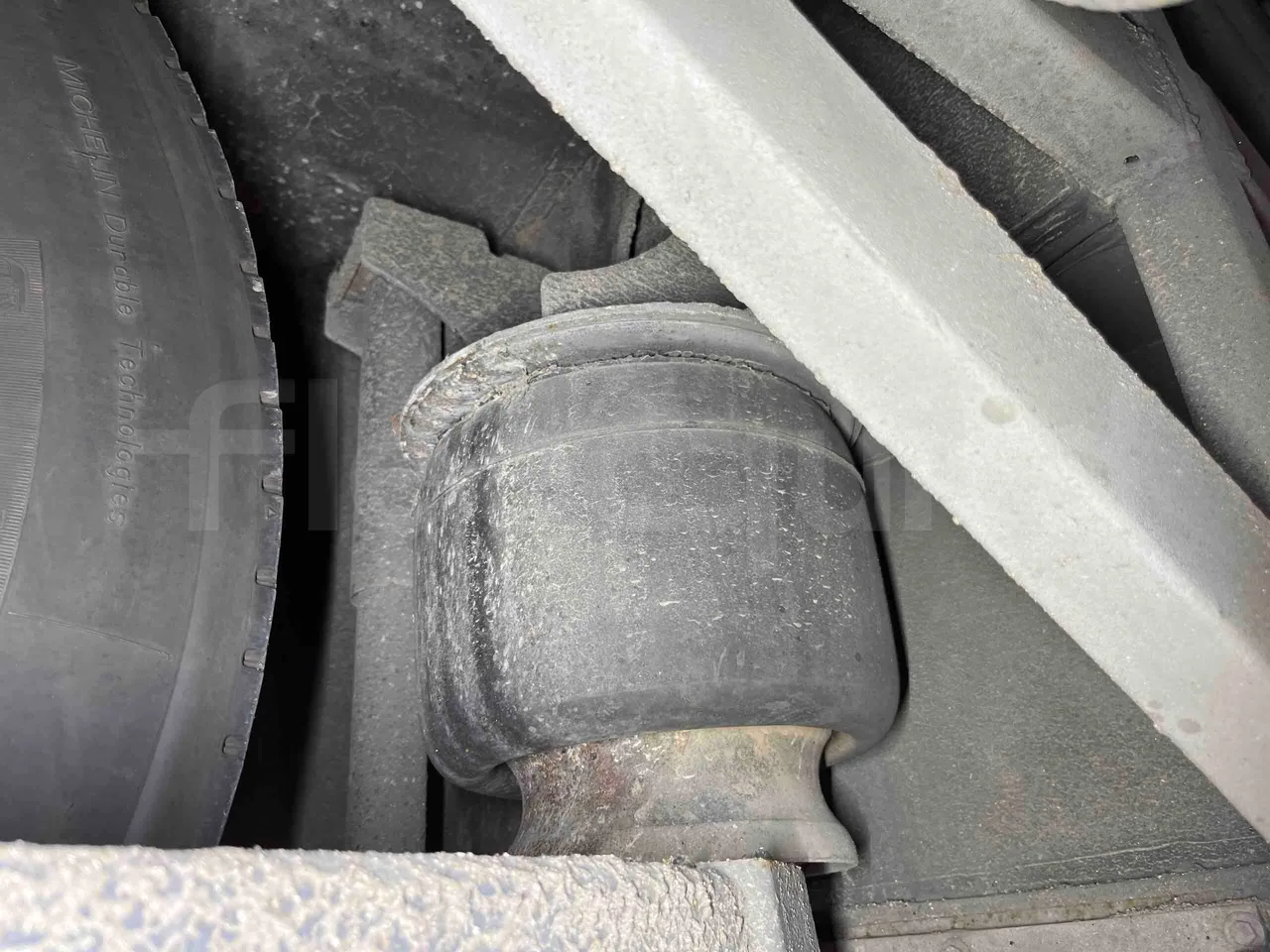 Iveco Crossway SFR160 - Euro5 - 280KW - 11.955mt - axel 2 air springs 2 right