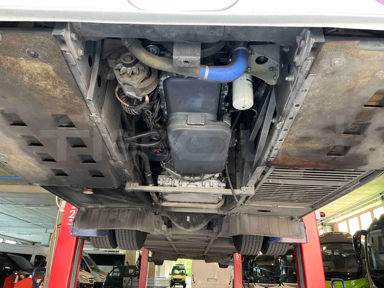 Iveco Crossway SFR160 - Euro5 - 280KW - 11.955mt - bellows turntable (18m)