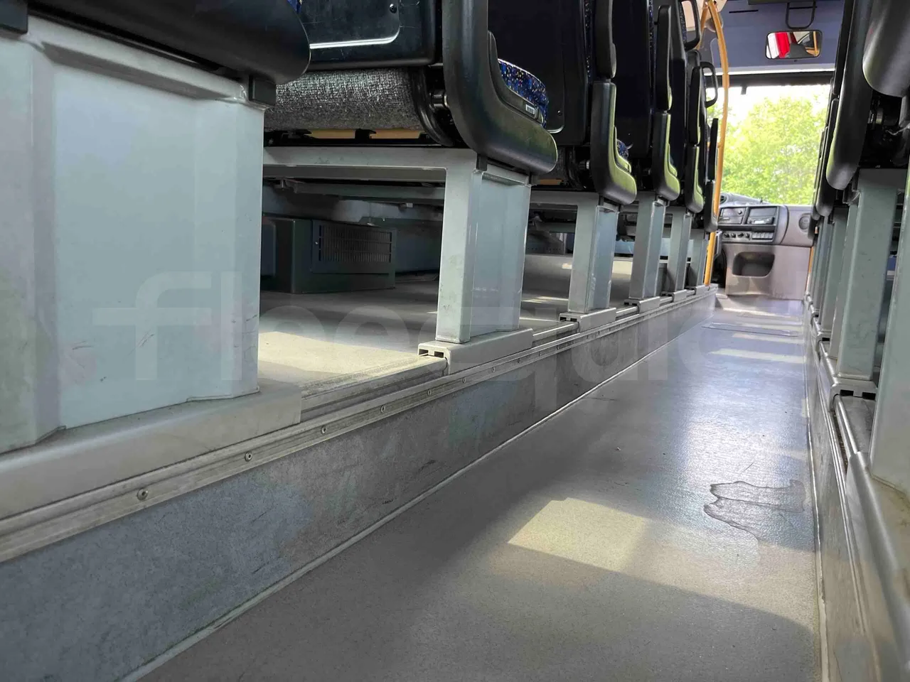 Iveco Crossway SFR160 - Euro5 - 280KW - 11.955mt - usb charging detail