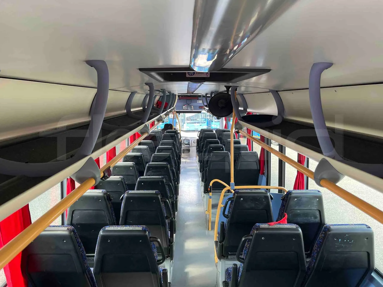 Iveco Crossway SFR160 - Euro5 - 280KW - 11.955mt - overhead compartments photo