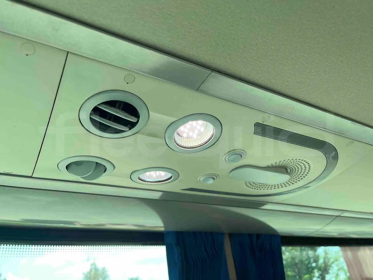 Scania Tata Hispano - power outlets detail