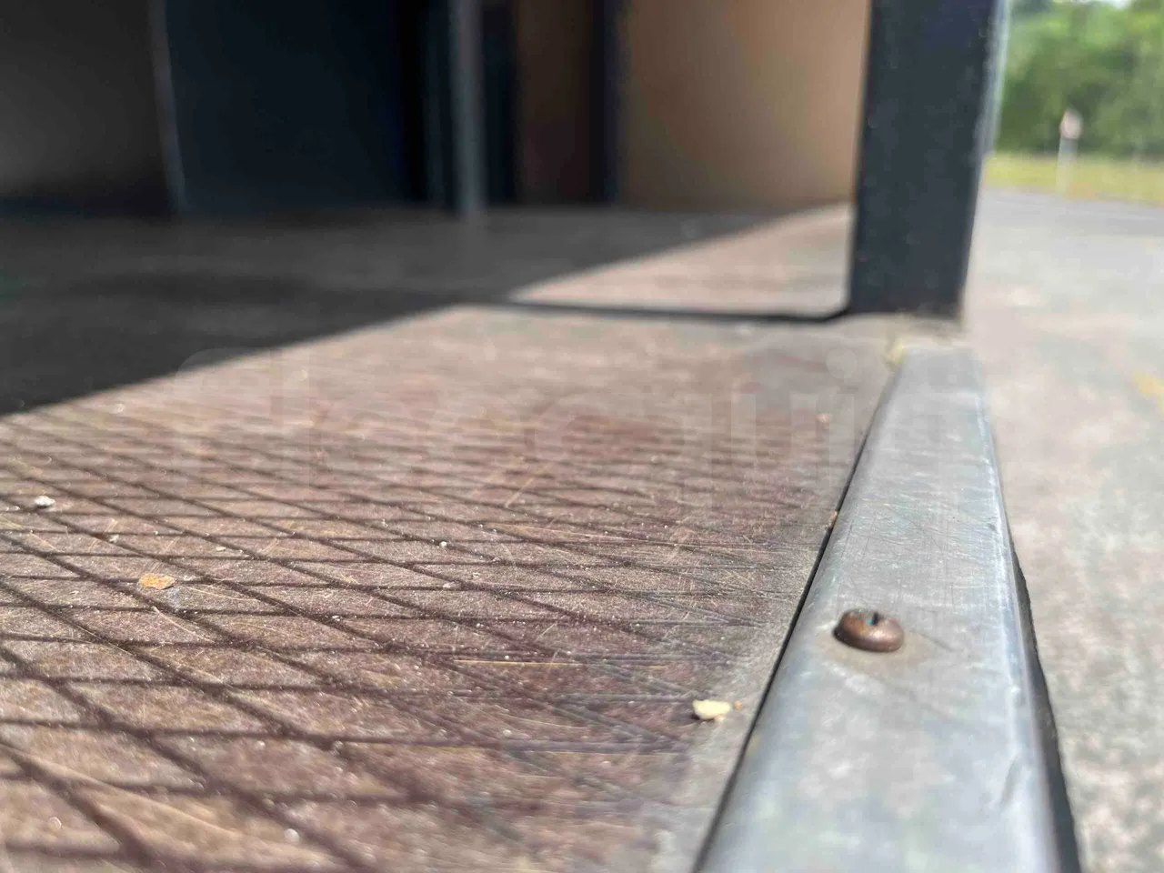 Scania Tata Hispano - under carpet photo