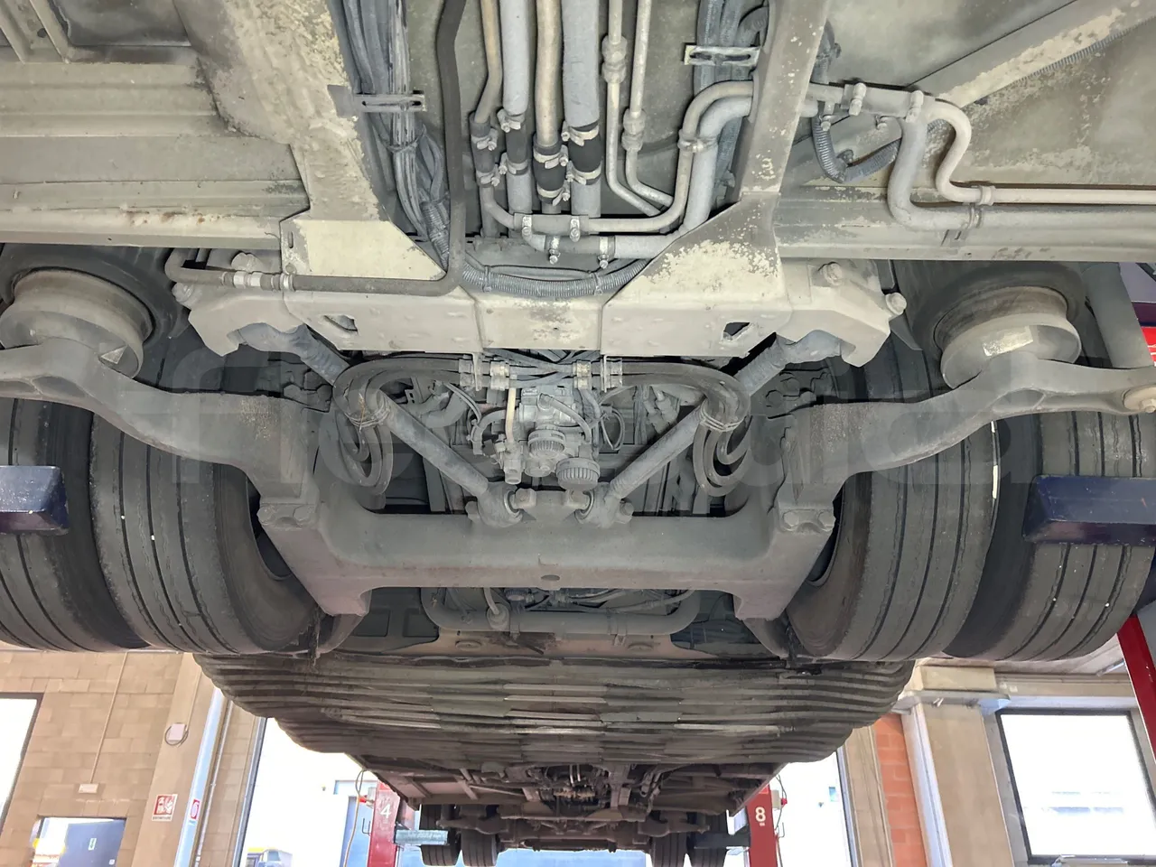 Mercedes-Benz O 530 G/4P - EUR5 - 260kW - 17.940m - central axle (18m)