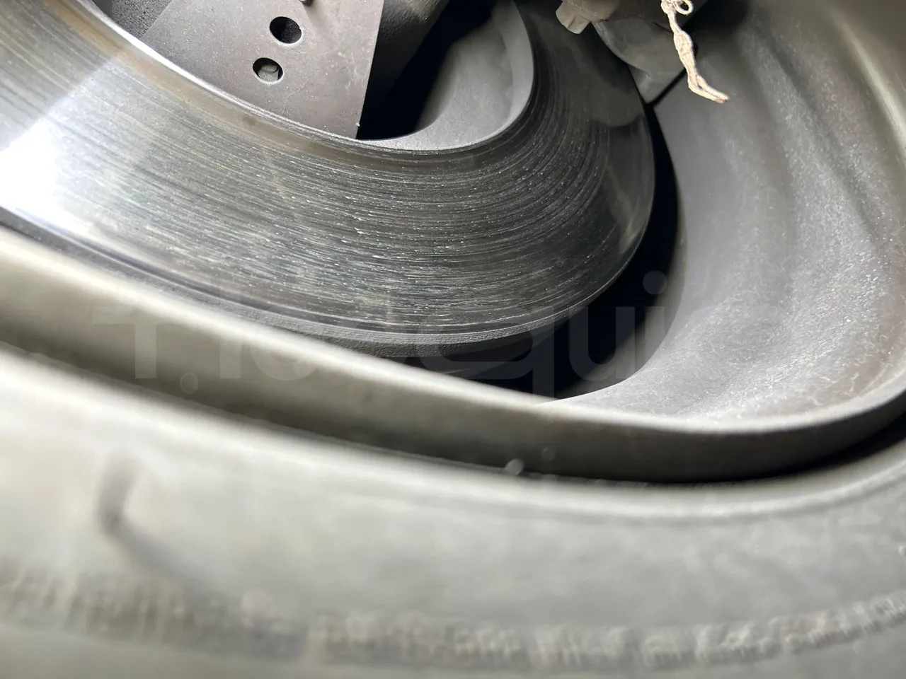 Mercedes-Benz O 530 G/4P - EUR5 - 260kW - 17.940m - axle 2 discs right