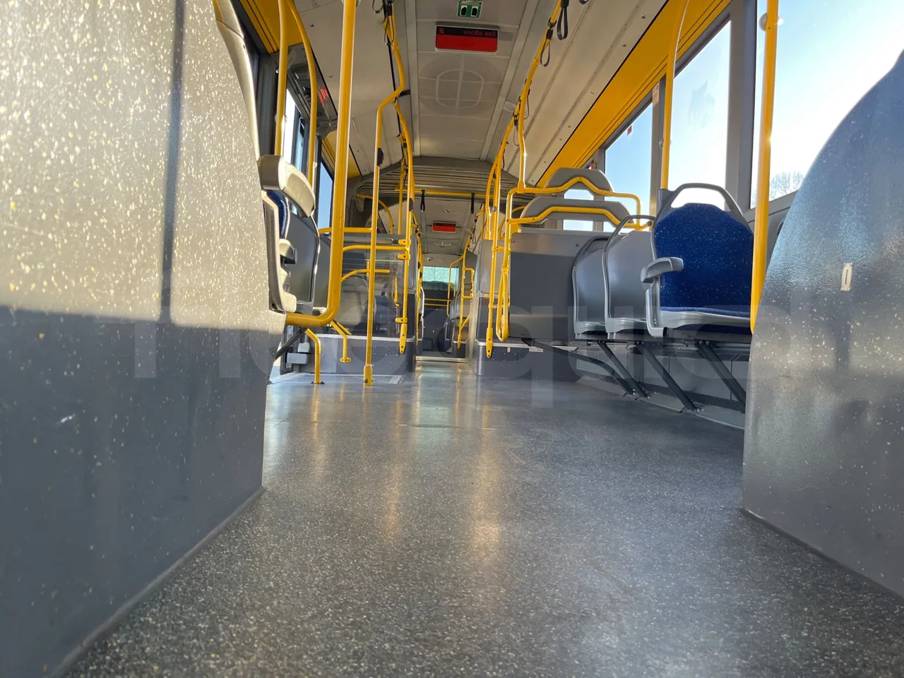 Mercedes-Benz O 530 G/4P - EUR5 - 260kW - 17.940m - interior reverse seats driver height