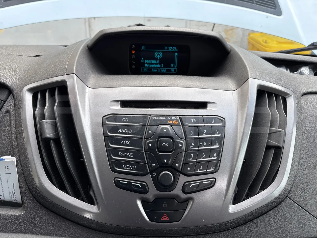 Ford Transit FBD-EURO VI -114KW-6.704M - radio accessories photo