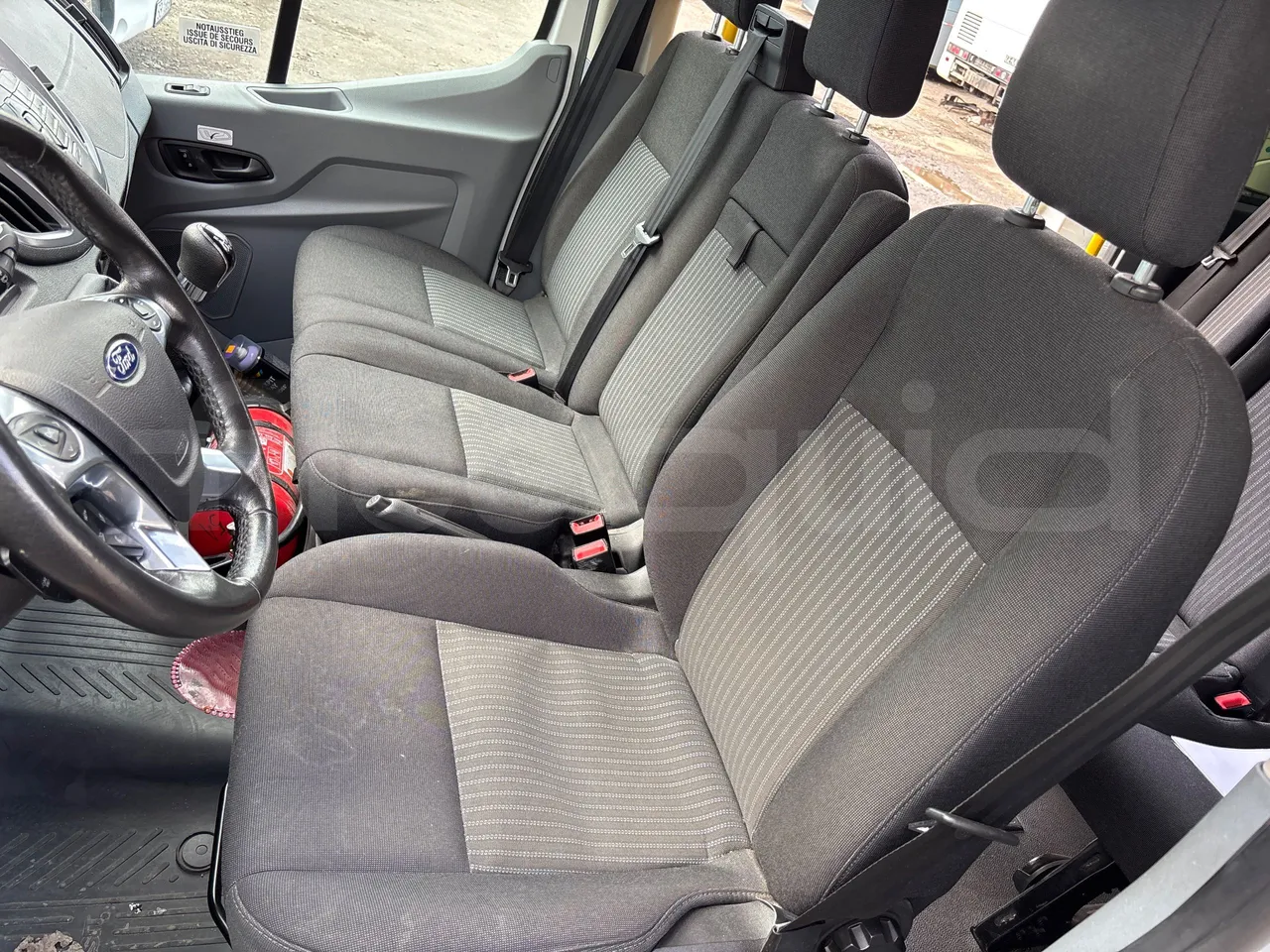Ford Transit FBD-EURO VI -114KW-6.704M - driver's seat photo