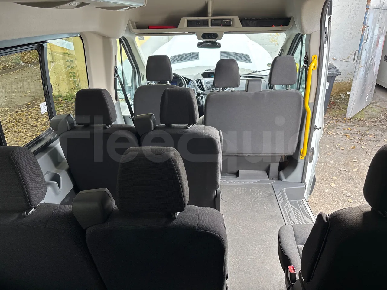 Ford Transit FBD-EURO VI -114KW-6.704M - forward view middle aisle