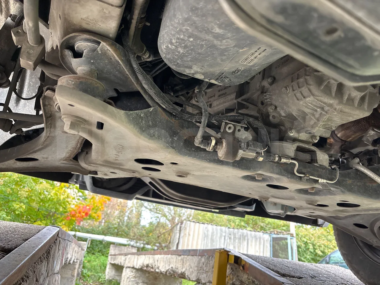 Ford Transit FBD-EURO VI -114KW-6.704M - front axle central