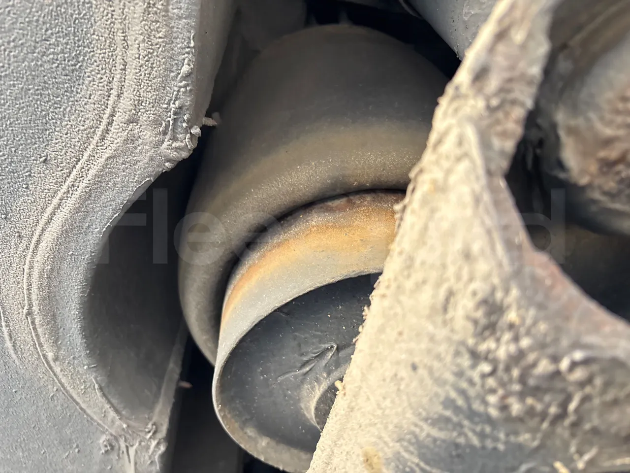 Man Lion's Coach J0AAB -EUR6 -309kW -12.101m - axel 2 air springs 1 left