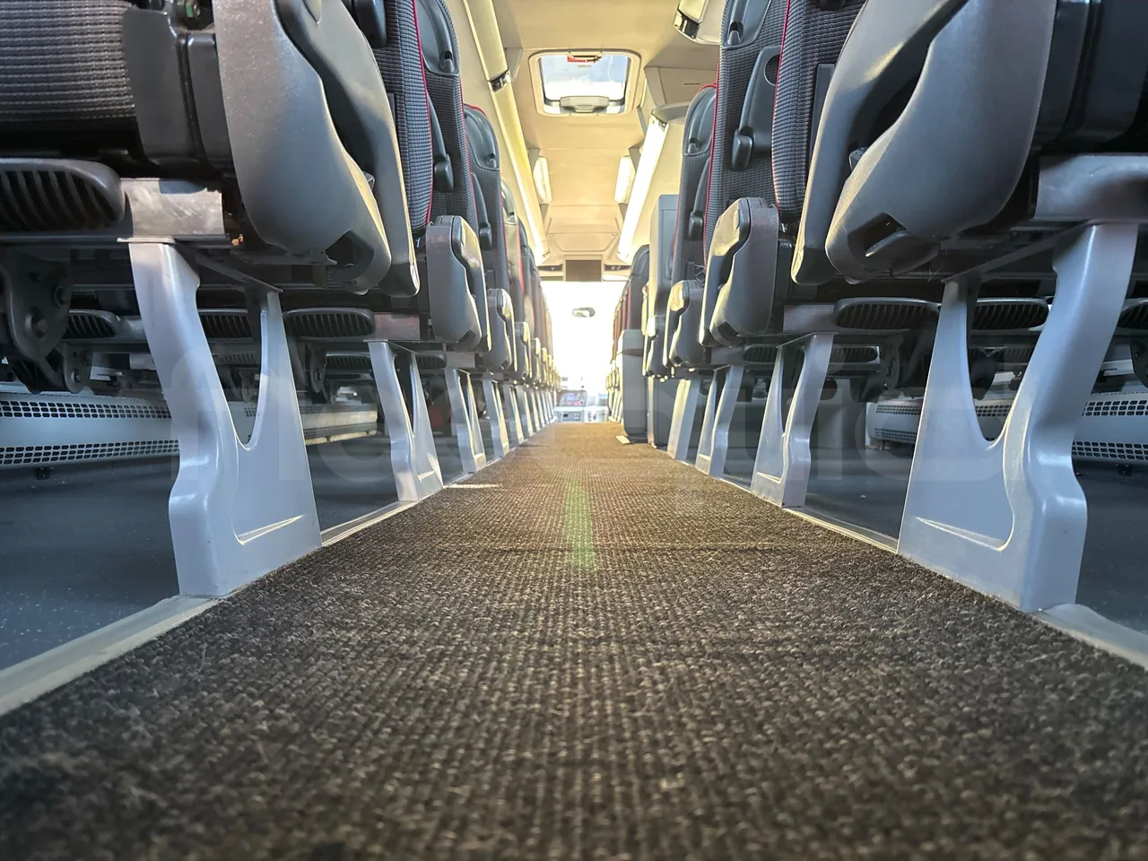 Man Lion's Coach J0AAB -EUR6 -309kW -12.101m - seat brackets photo