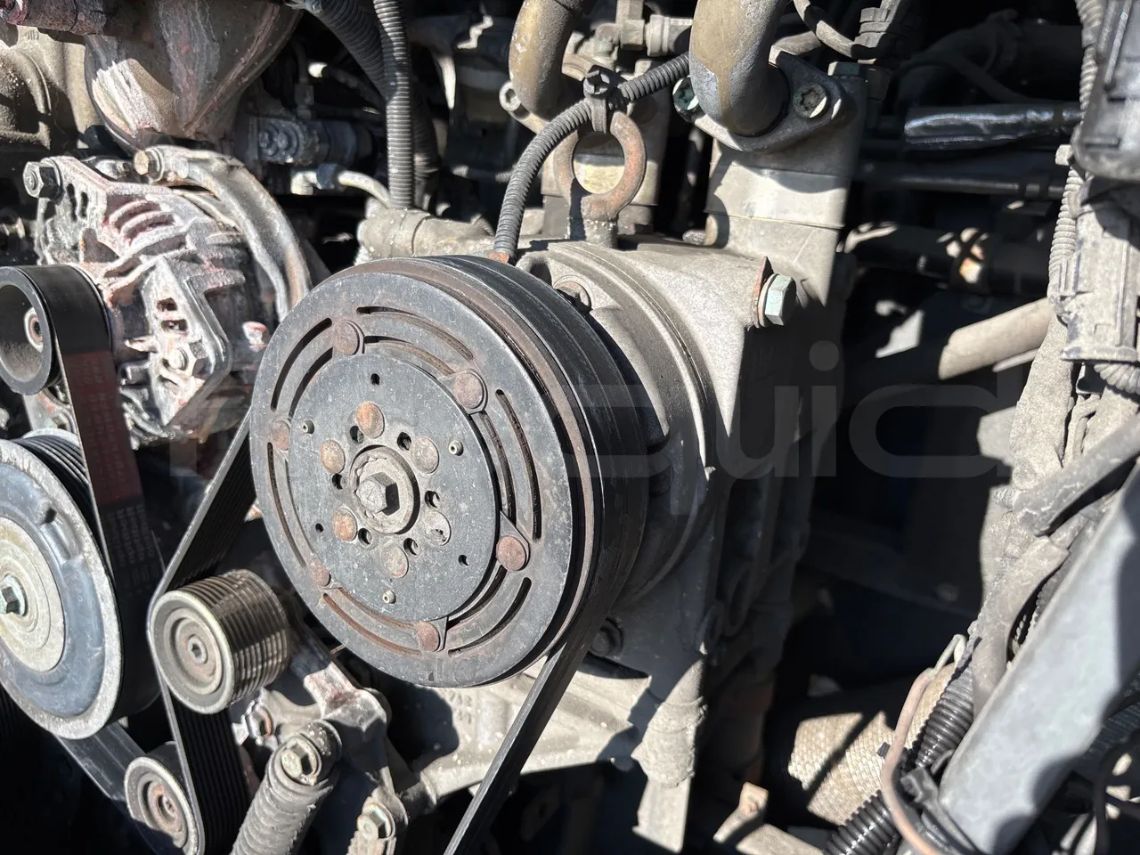 Man Lion's Coach J0AAB -EUR6 -309kW -12.101m - air conditioning compressor