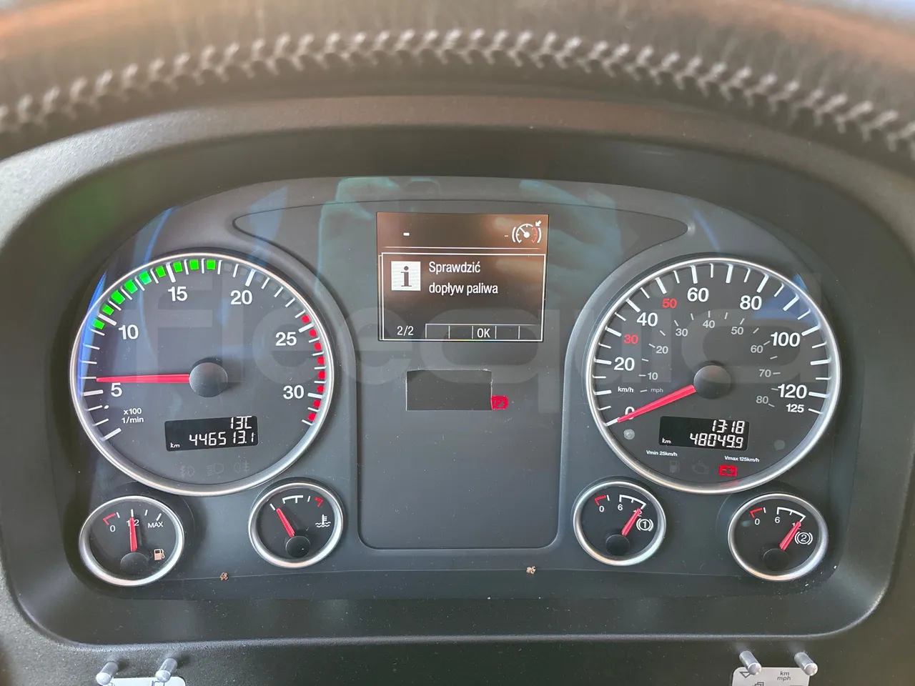 Man Lion's Coach J0AAB -EUR6 -309kW -12.101m - dashboard lights on