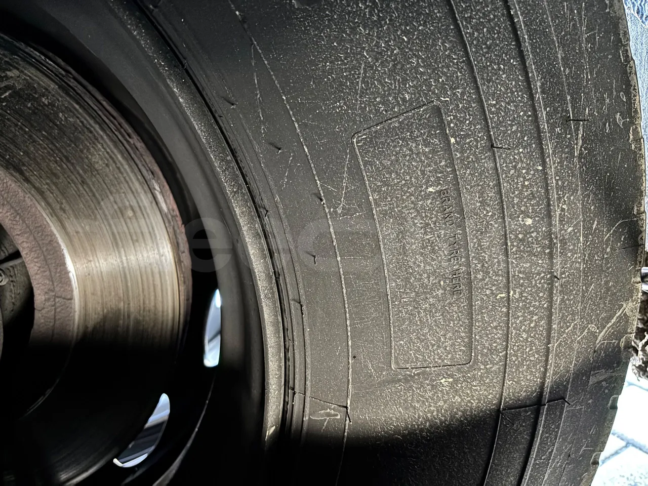 Man Lion's Coach J0AAB -EUR6 -309kW -12.101m - axle 2 discs right