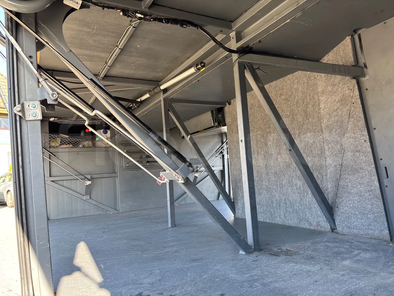 Man Lion's Coach J0AAB -EUR6 -309kW -12.101m - internal frame rust check