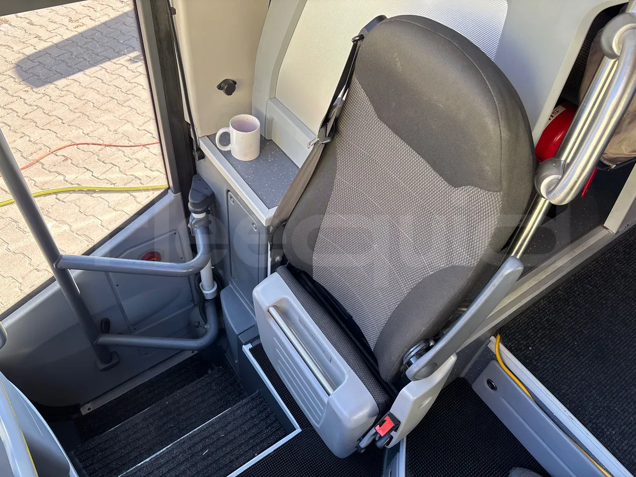 Man Lion's Coach J0AAB -EUR6 -309kW -12.101m - hostess seat photo