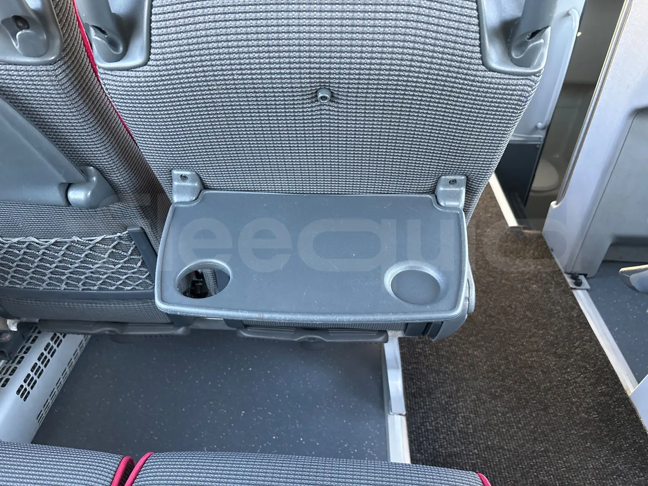 Man Lion's Coach J0AAB -EUR6 -309kW -12.101m - table detail photo