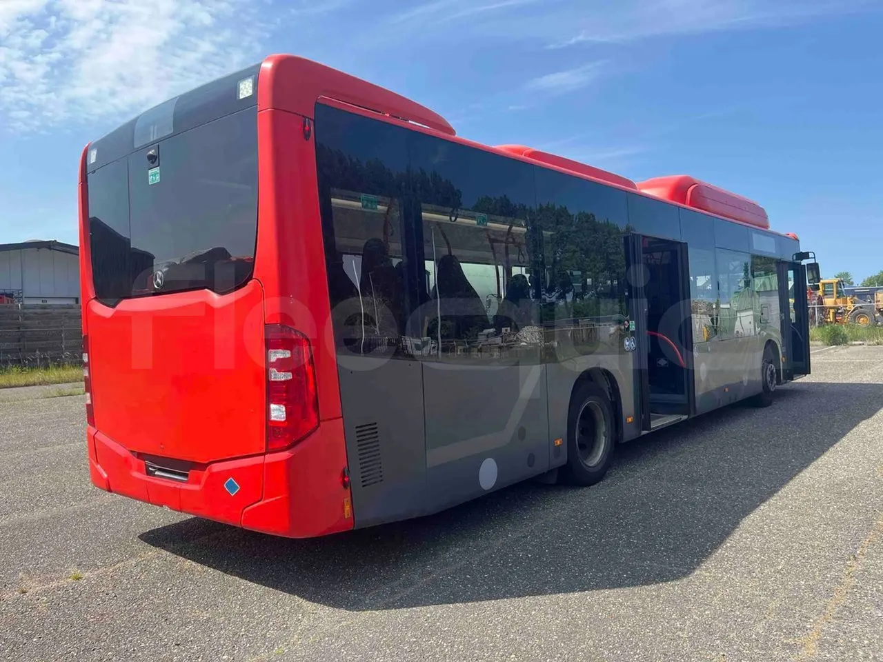 Mercedes-Benz Citaro - 3/4 right rear doors open