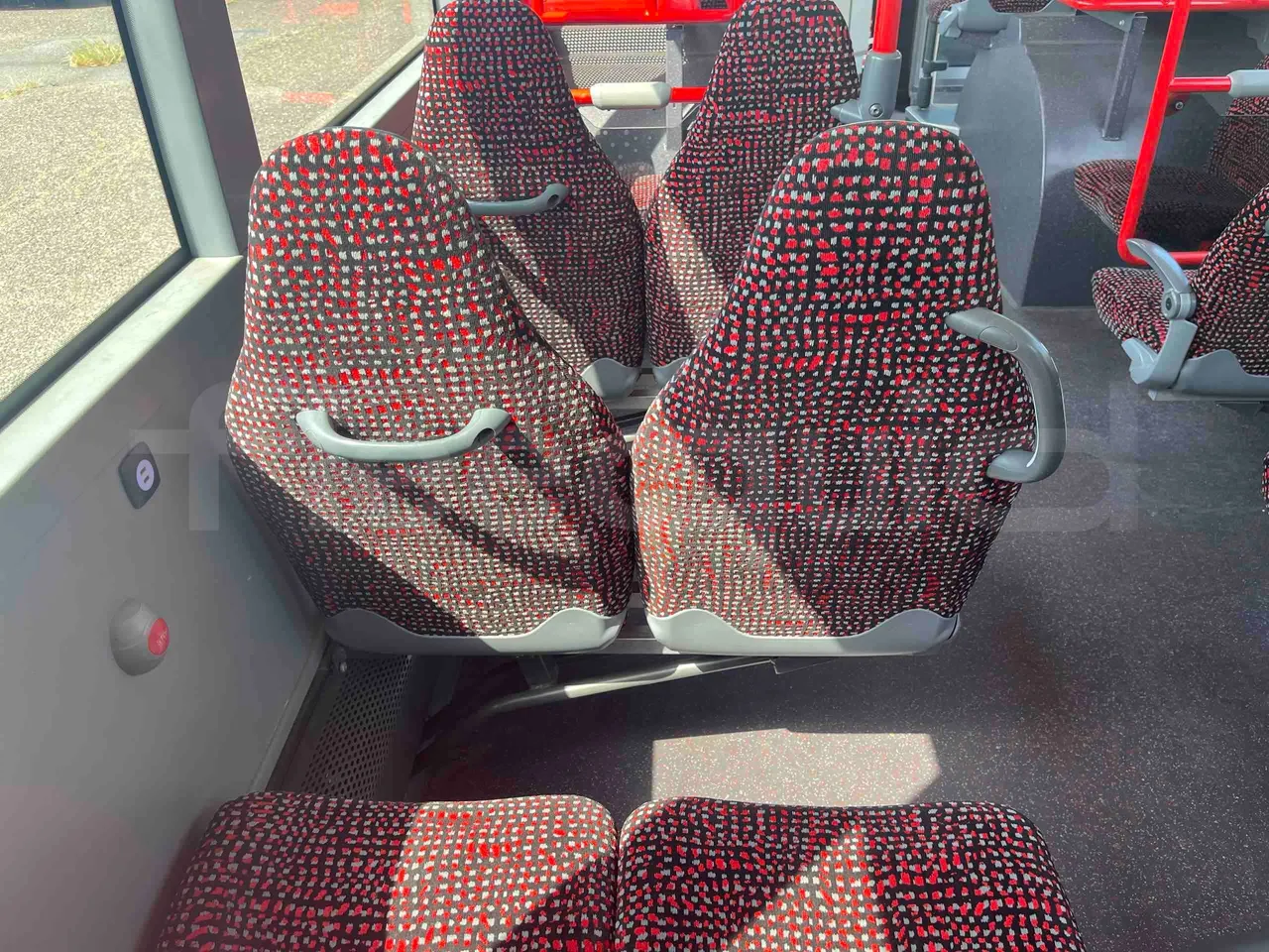 Mercedes-Benz Citaro - mesh detail photo