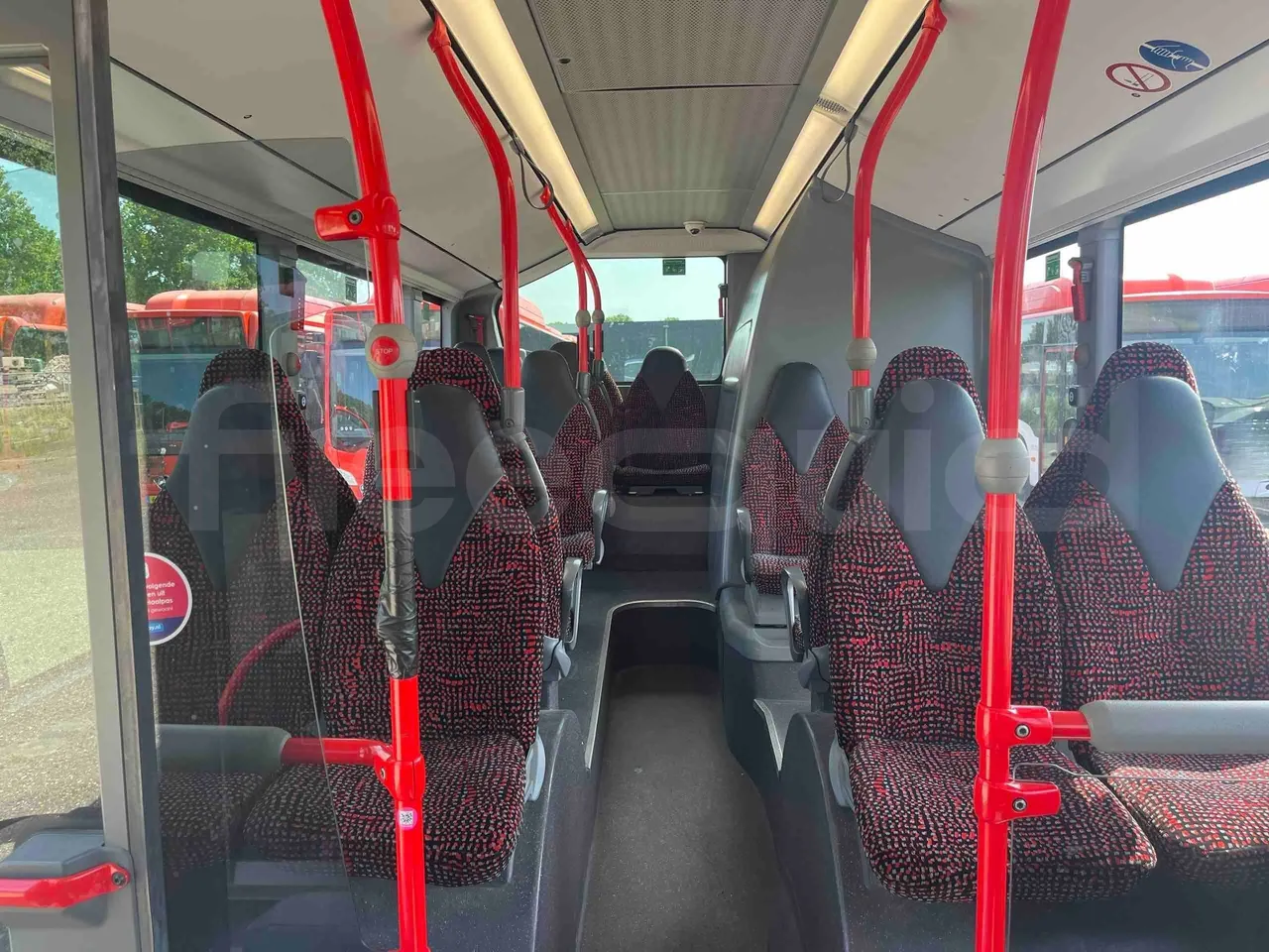 Mercedes-Benz Citaro - reverse view middle aisle