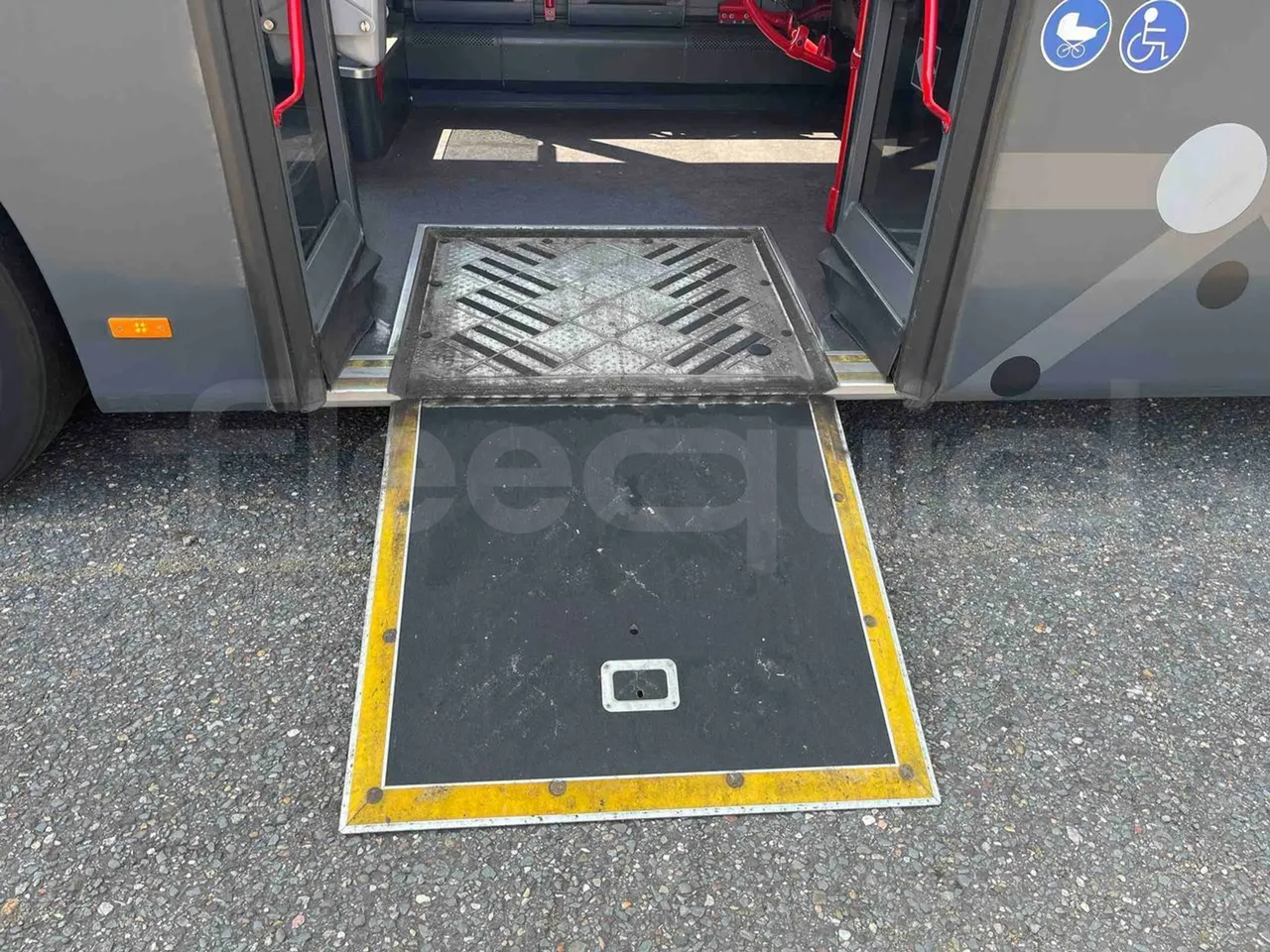 Mercedes-Benz Citaro - platform open photo