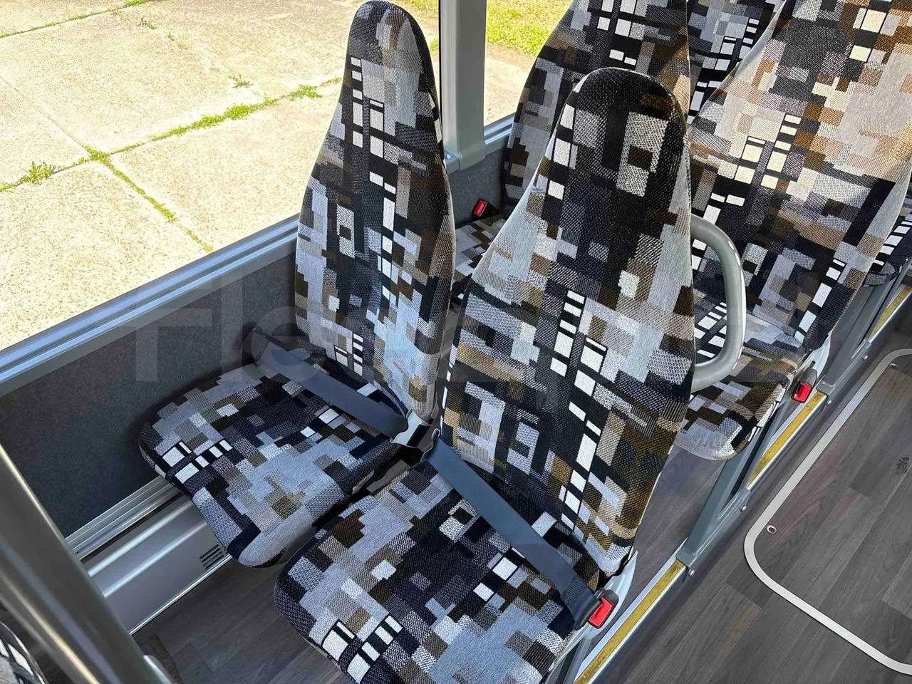 Setra S415 S415 - EUR6 - central seat safety belt
