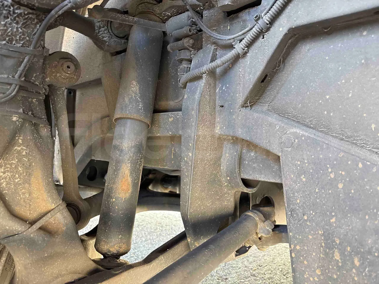 Setra S415 S415 - EUR6 - front shock absorbers right