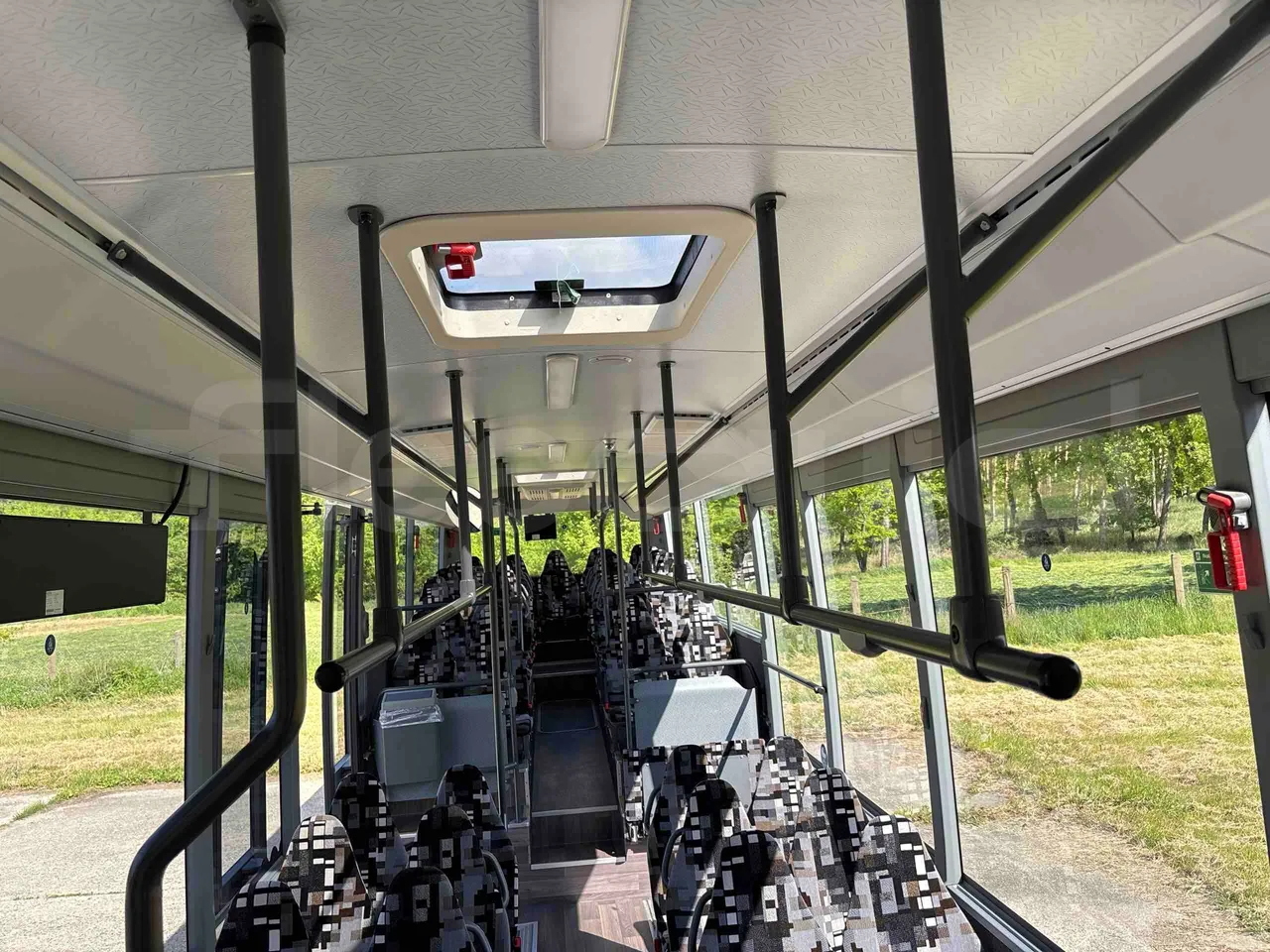Setra S415 S415 - EUR6 - handrails photo