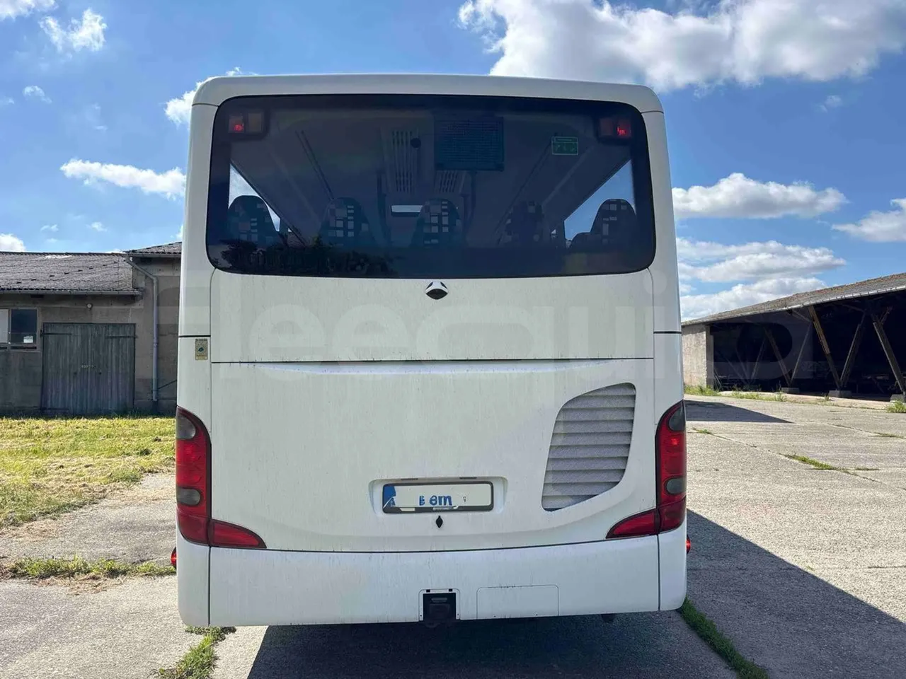 Setra S415 S415 - EUR6 - rear hatch closed