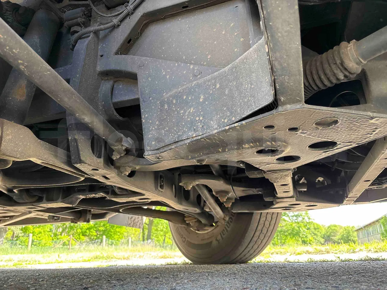 Setra S415 S415 - EUR6 - front axle right side